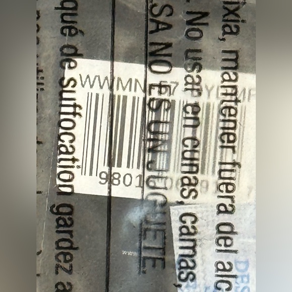 NWT Buckle-Down Disney’s Lilo and Stitch Halloween witch ID cardholder - Picture 5 of 5